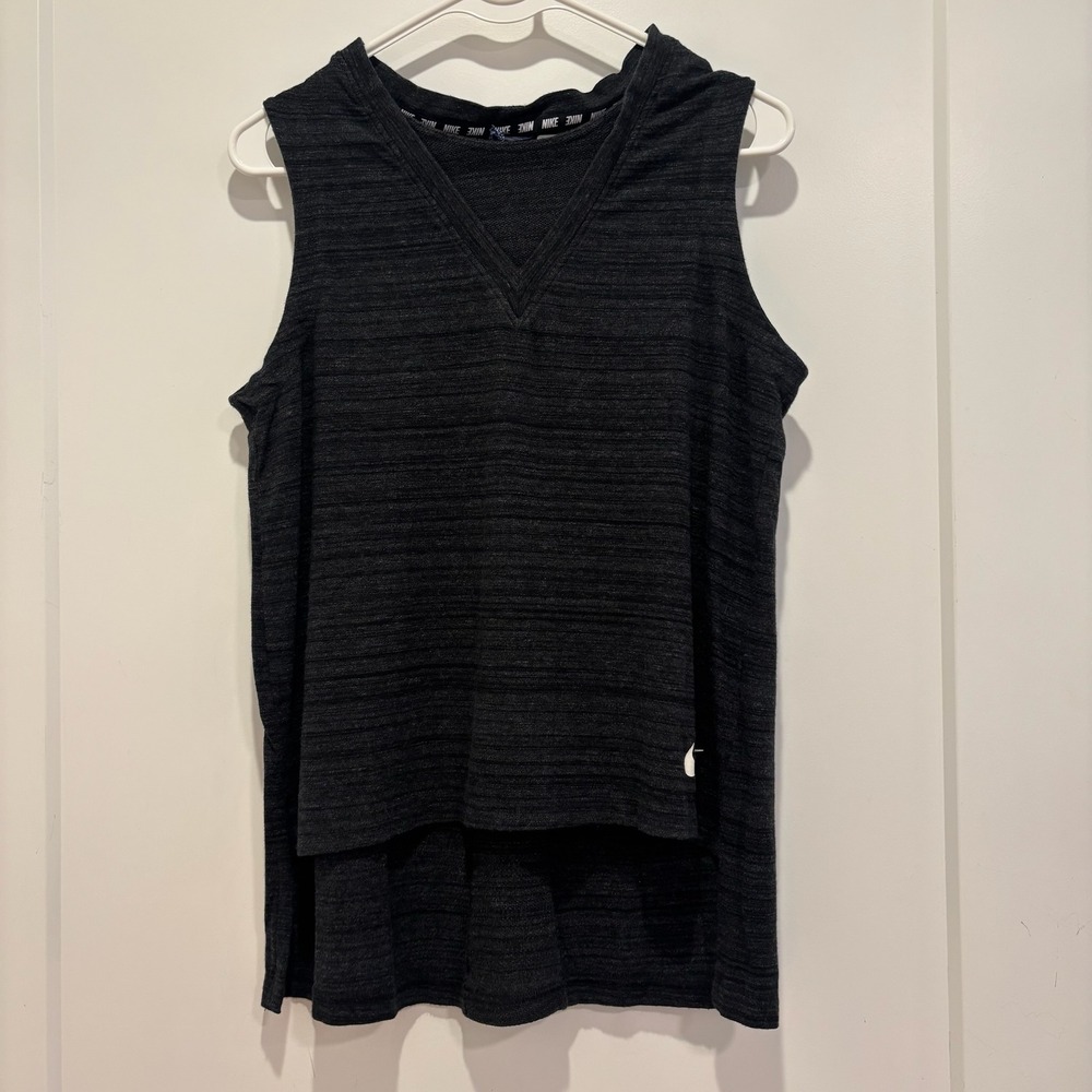 Nike Women Heather Gray Sleeveless V-Neck High-Low Knit Training Tank Top Medium